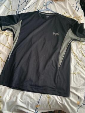 Everlast Small Activewear T-Shirt Black Athletic